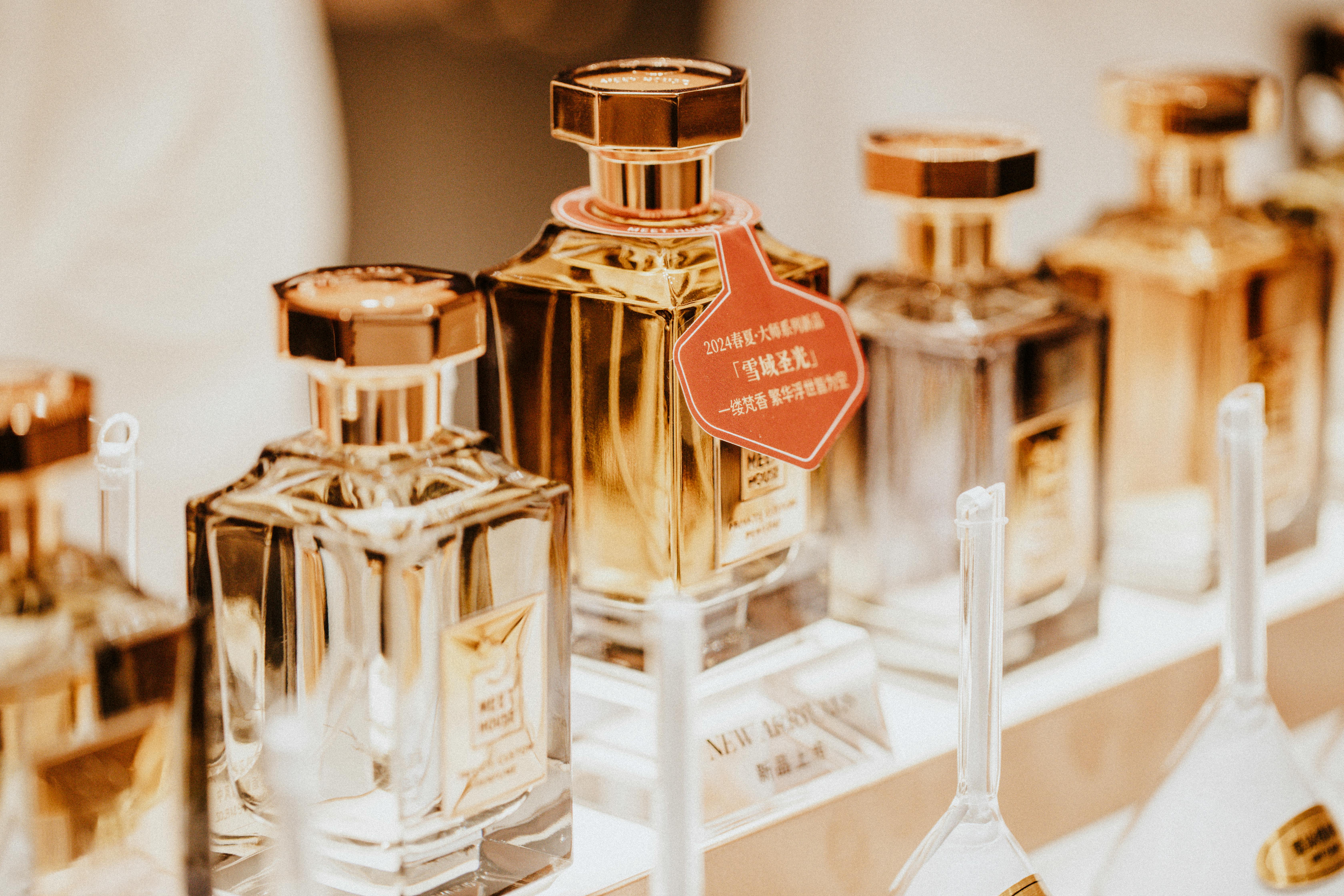 Flavours & Fragrances